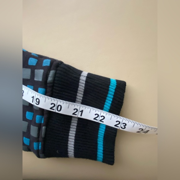 Neff reversible jacket/hoodie - Picture 10 of 13